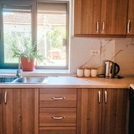 Guesthouse Kroi City Center Берат Экстерьер фото