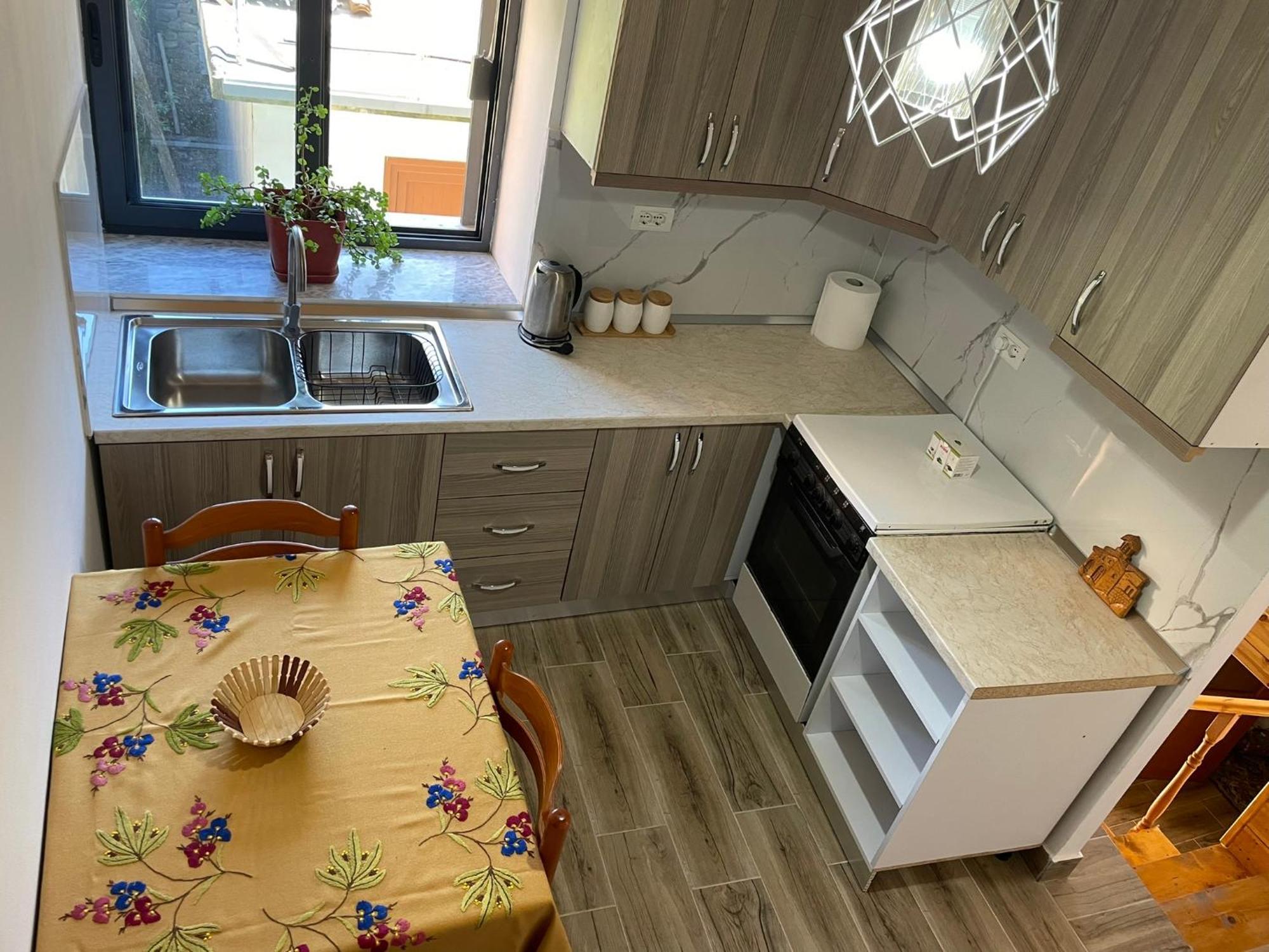 Guesthouse Kroi City Center Берат Экстерьер фото